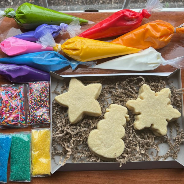  DIY Cookie Decorating Kits